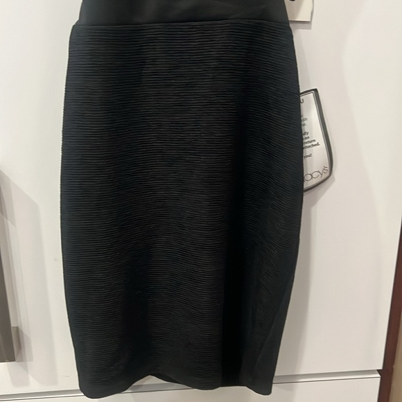 Nice - Picture 2 of 6